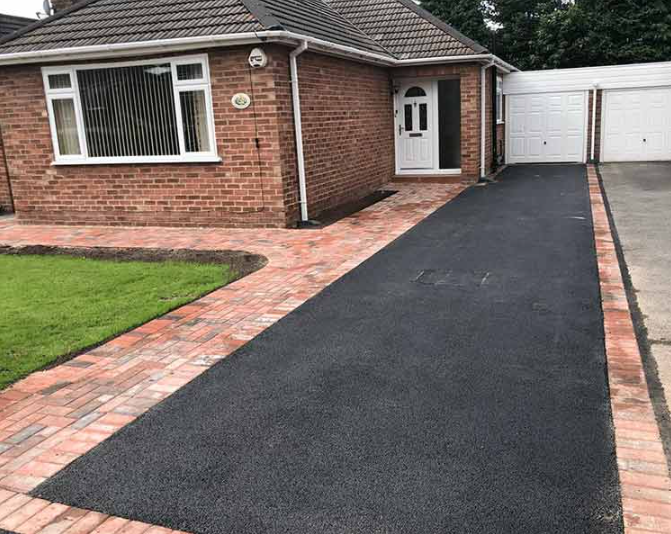 MD Driveways Ltd completed driveway and landscaping project 1